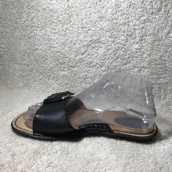 b.o.c. Black Leather Slide-on Sandals Size 7 - Picture 5 of 12
